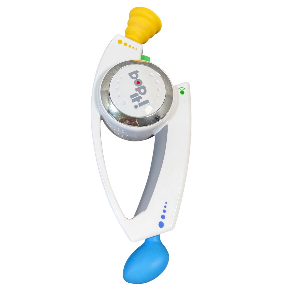 Hasbro Bop It! Handheld Electronic Game White Chrome 2008‎ Vintage Toy